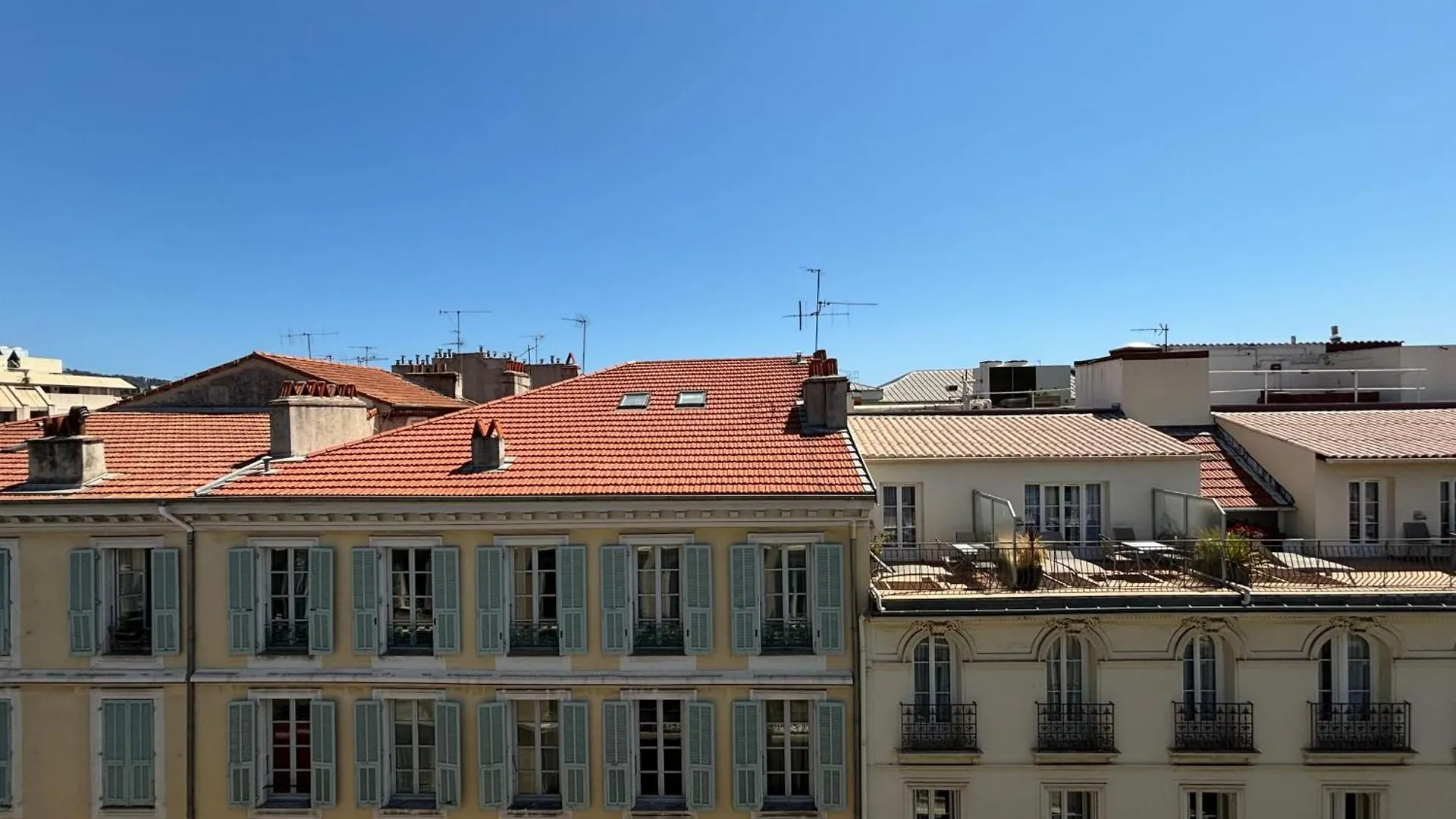 Bright Studio Near The Beach Of Nice 0*,  France